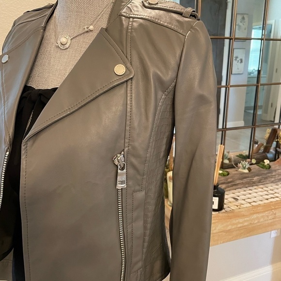 New - Armani Exchange vegan leather utility/bike jacket - Picture 9 of 11